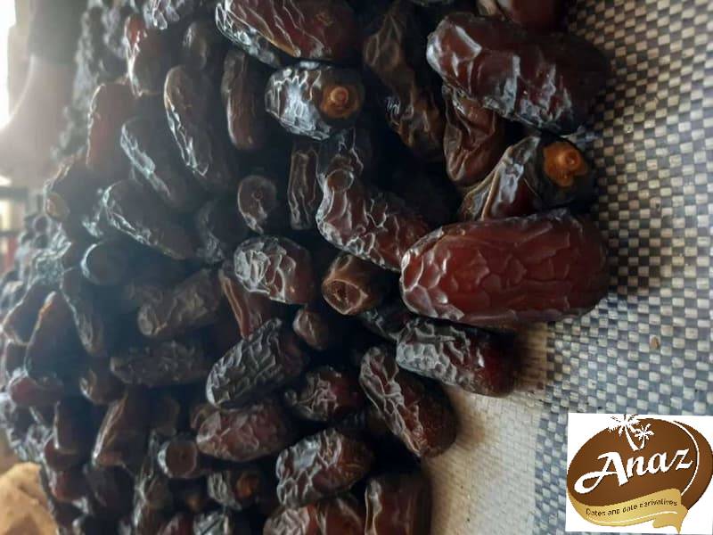 ویژگی خرما پیارم