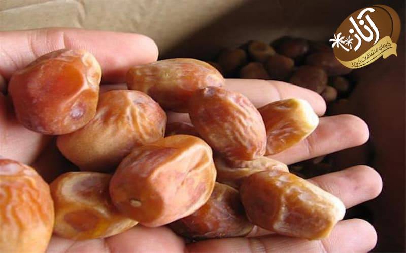 خرما زاهدی خشک