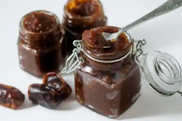 فروش خمیر خرما اصفهان